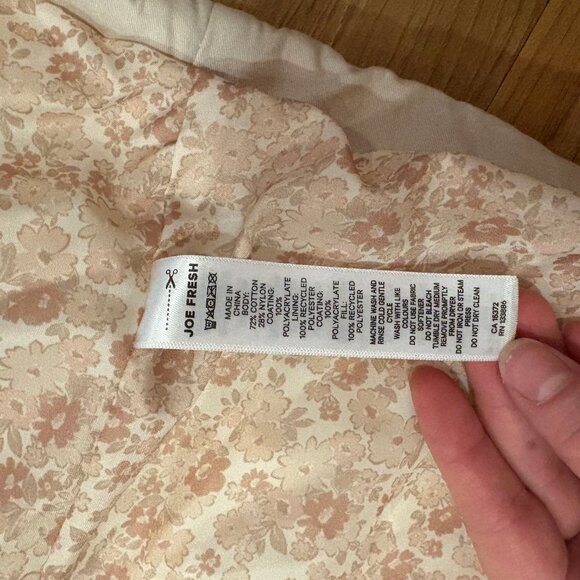 Joe Fresh x Jillian Harris Winter Jacket | Quilted White Coat | Cinch Waist Hood - Picture 8 of 9